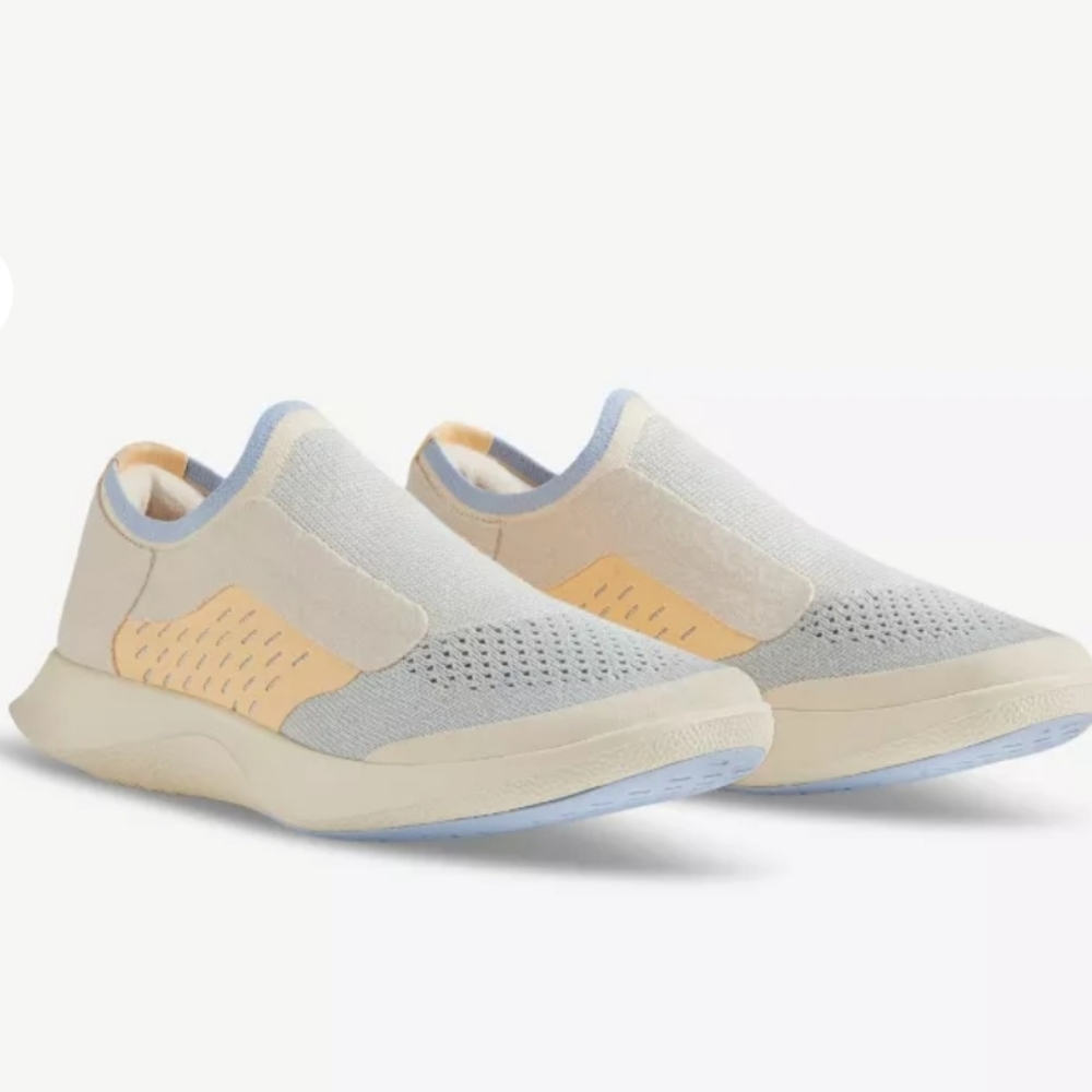 NEW ALLBIRDS Women's Tree Dasher Relay In Blonde Breezy Blue Pastel 10 - Picture 2 of 9